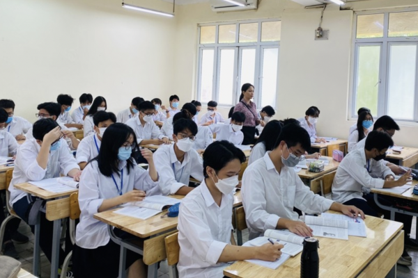 So sánh chương trình đào tạo học bổ túc và học Trung cấp nghề