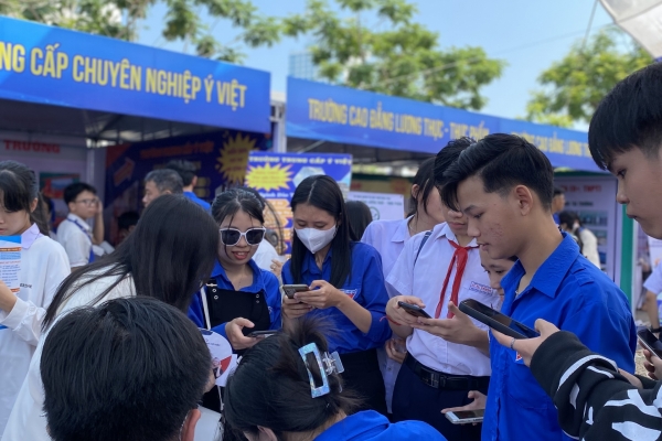 Bạn có tò mò gen Z định hướng nghề nghiệp trong tương lai như thế nào không?
