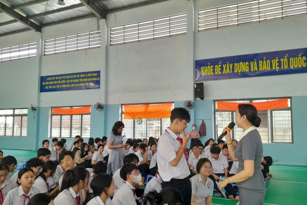 Trường Trung cấp Ý Việt tiếp tục đẩy mạnh tư vấn hướng nghiệp cho học sinh lớp 9