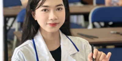 Chuyên đề học nghề makeup tại Cơ sở 5, Ý Việt đã chính thức khởi động với bầu không khí tràn đầy năng lượng
