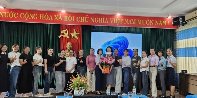 Khai giảng lớp Trang điểm cơ bản 06 và trao chứng nhận cho học viên tại Tam Kỳ